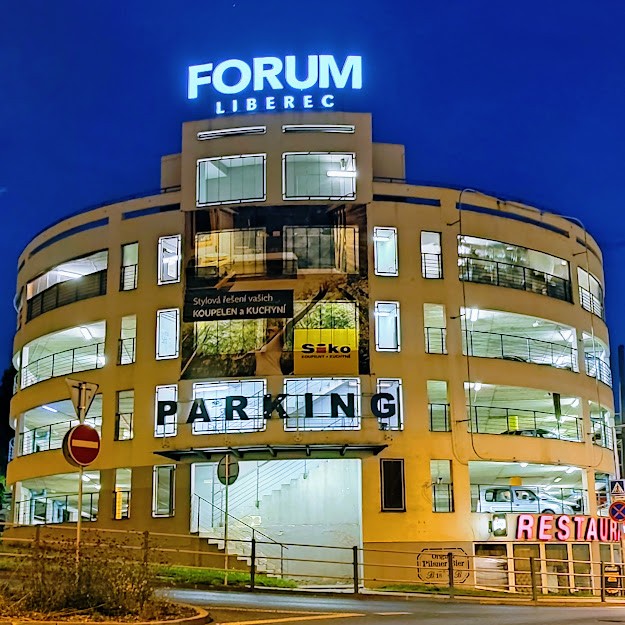 oc-forum-parking.jpg