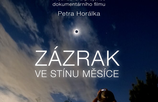 Zazrak_Ve_Stinu_Mesice-poster2-2.jpg