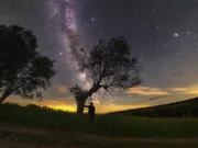 2026_04_28_Astrofoto_Dan Kurtin bez textu_1440x1080.jpg