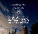 Zazrak_Ve_Stinu_Mesice-poster2-2.jpg